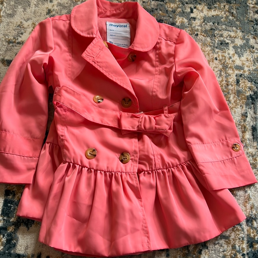 Gorgeous classy spring fall coat for girls from Mayoral.